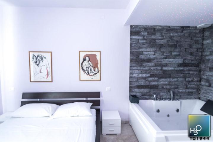 H3O Lago Di Garda Desenzano del Garda Habitación foto